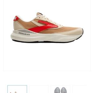 LIKE NEW Brooks adrenaline GTS 24 shoes- men 8 women 9.5